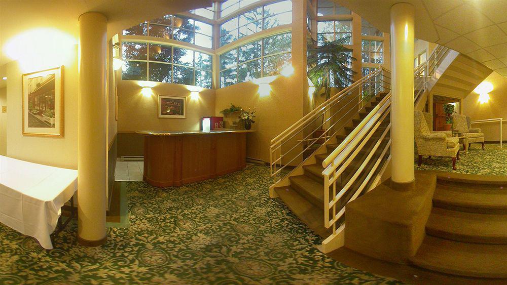 Super 8 By Wyndham Augusta Motel Exterior photo